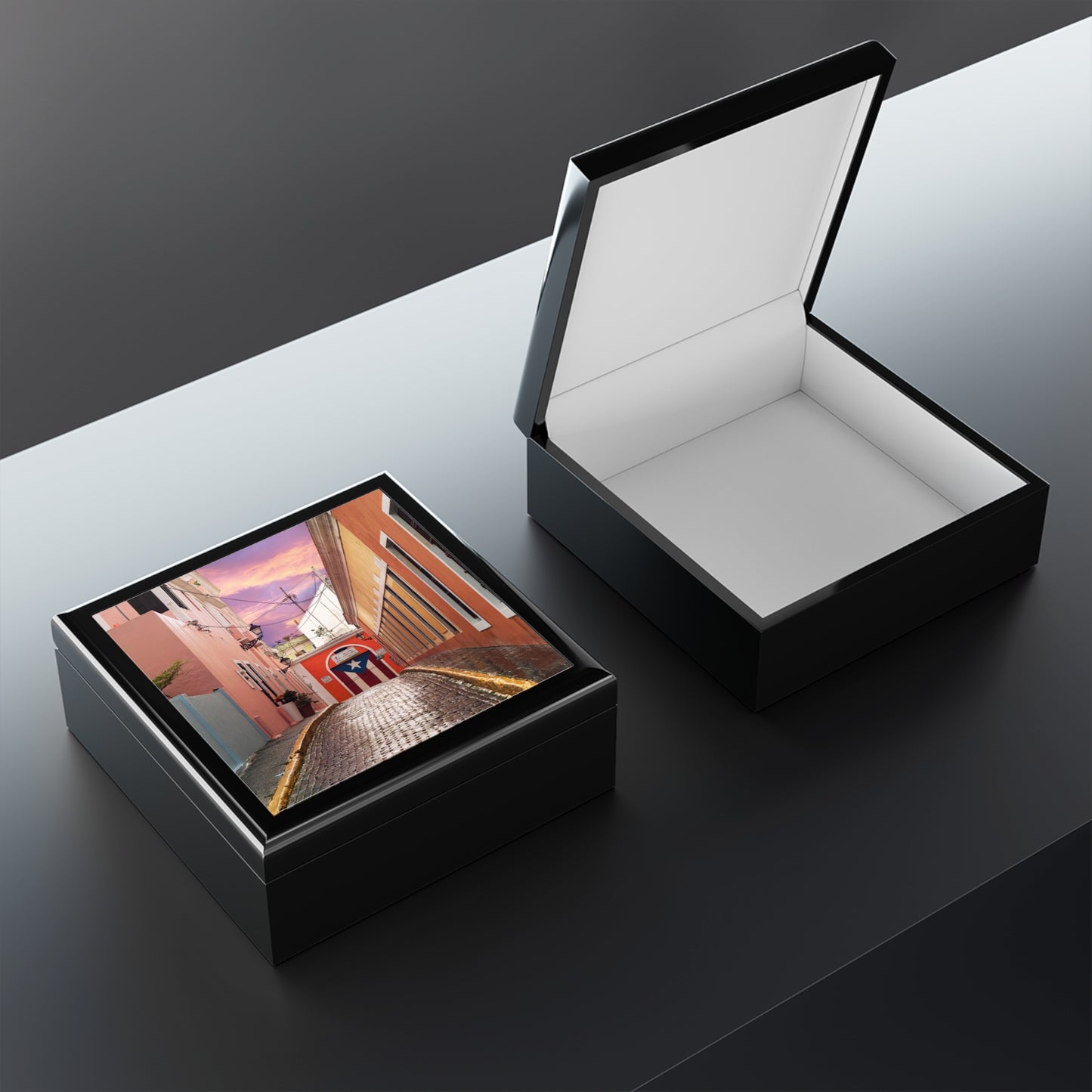 Puertas de PR Jewelry Box